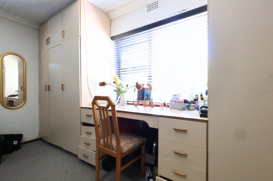 3 Bedroom Property for Sale in Uitsig Western Cape